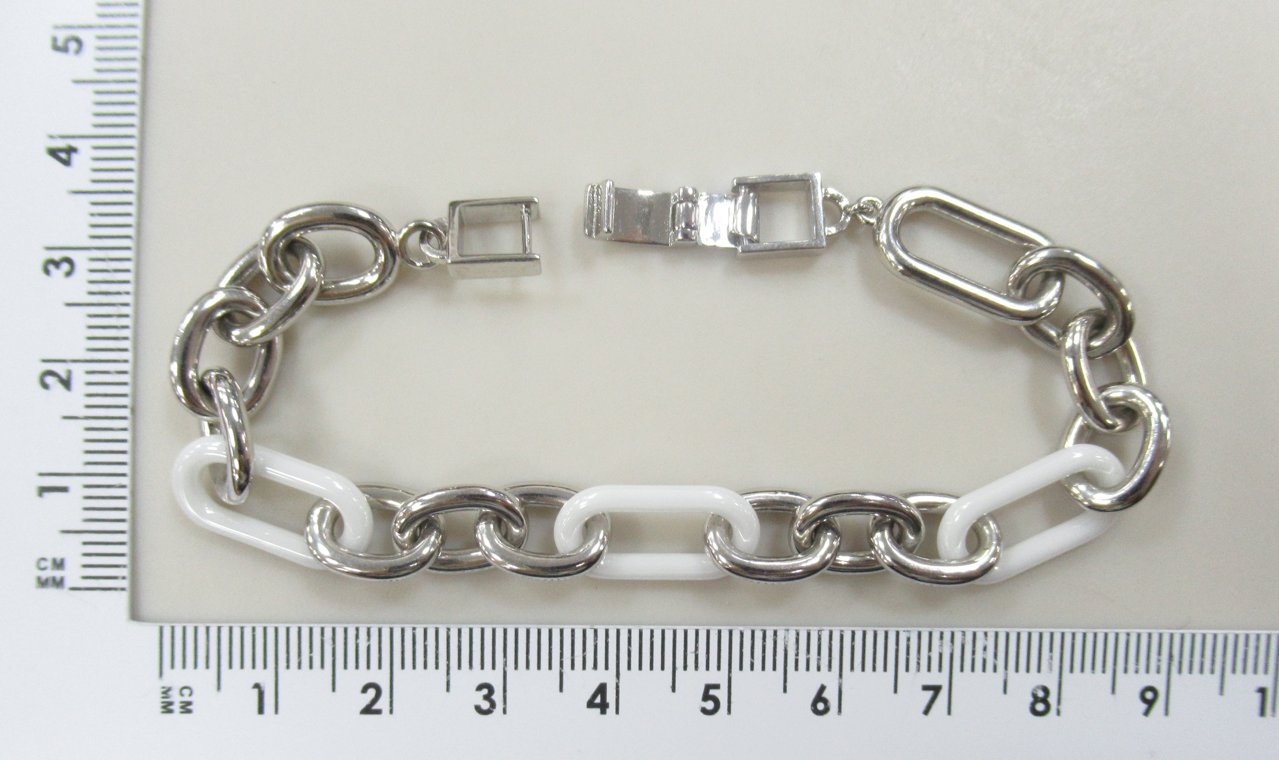 Серебряный браслет с керамикой